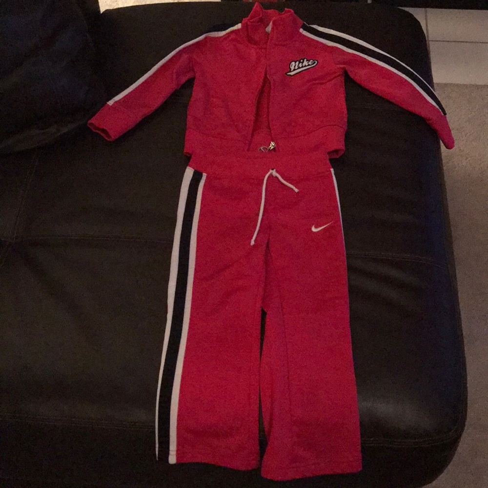 3T little girls Nike track suit